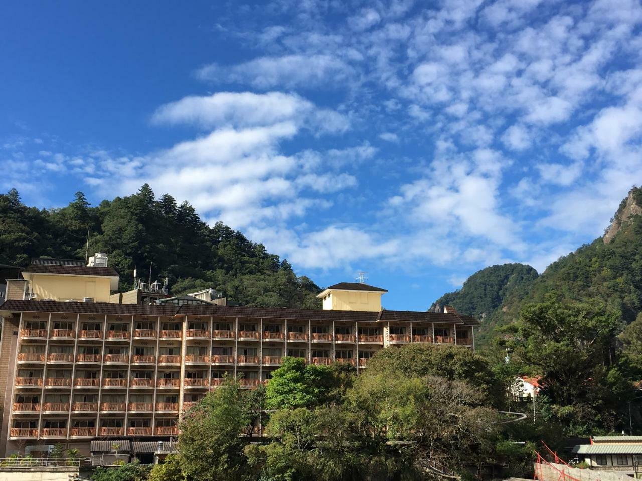 ク クアン ホテル 和平区 エクステリア 写真